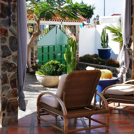 Endless Summer (adults Only) Hostel *