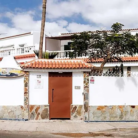 Hostel Endless Summer (adults Only) *
