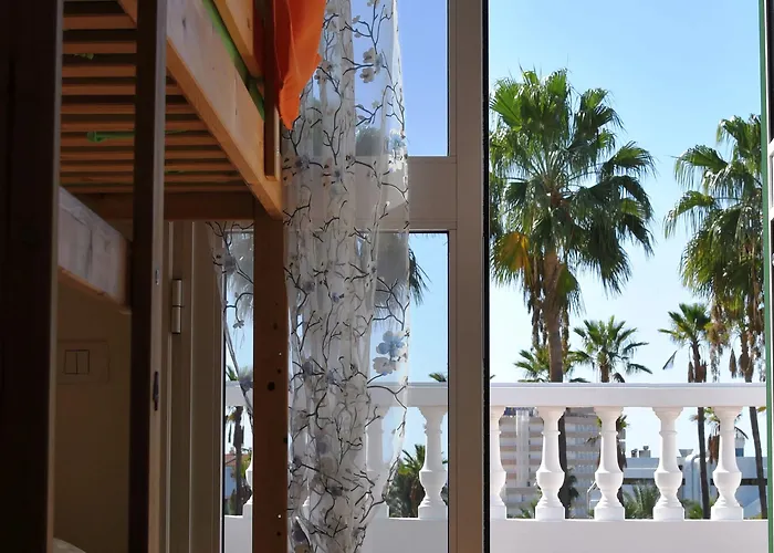 Hostal Endless Summer (adults Only) *